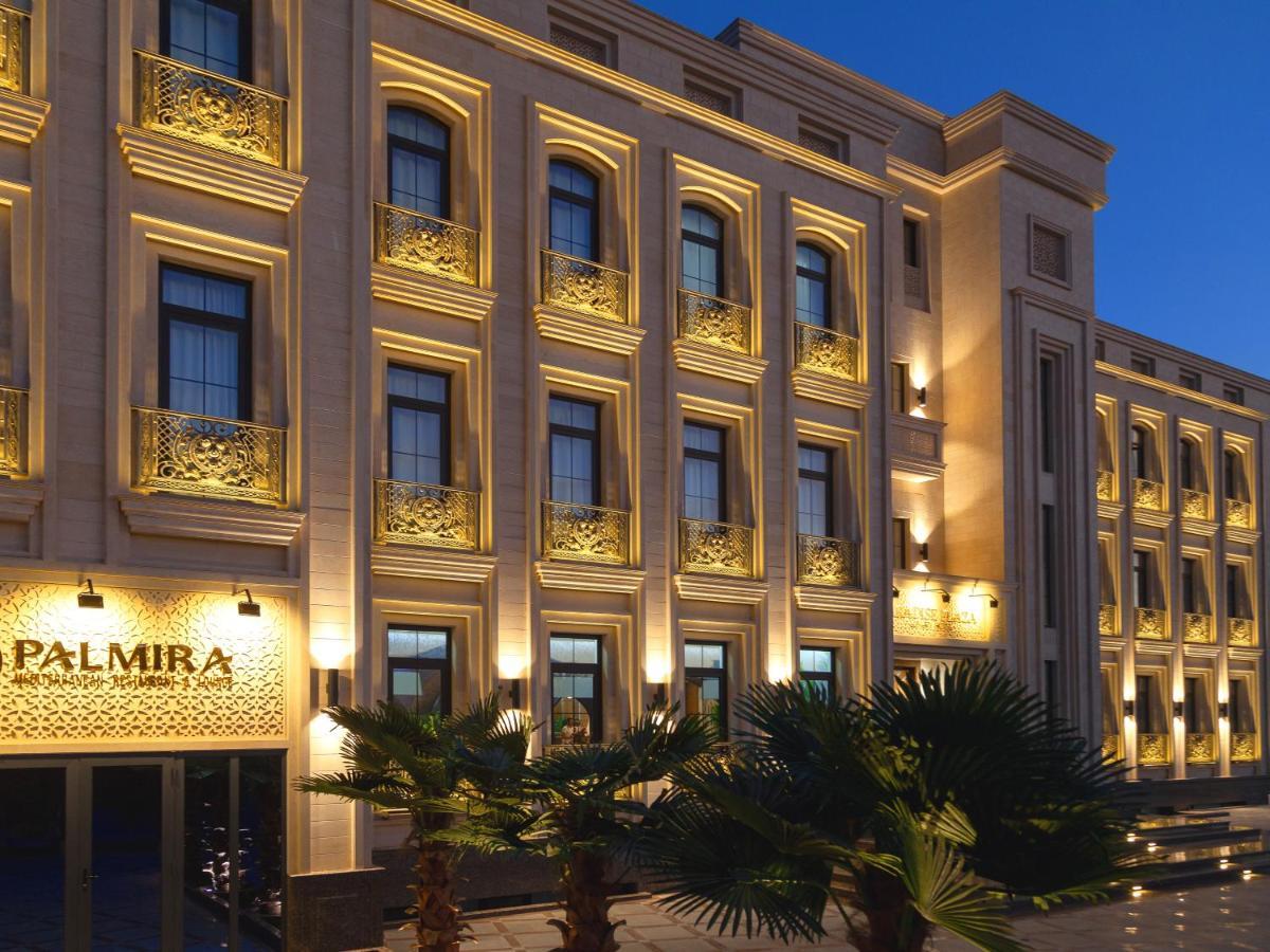 בוקורו Paradise Plaza Luxury Hotel מראה חיצוני תמונה