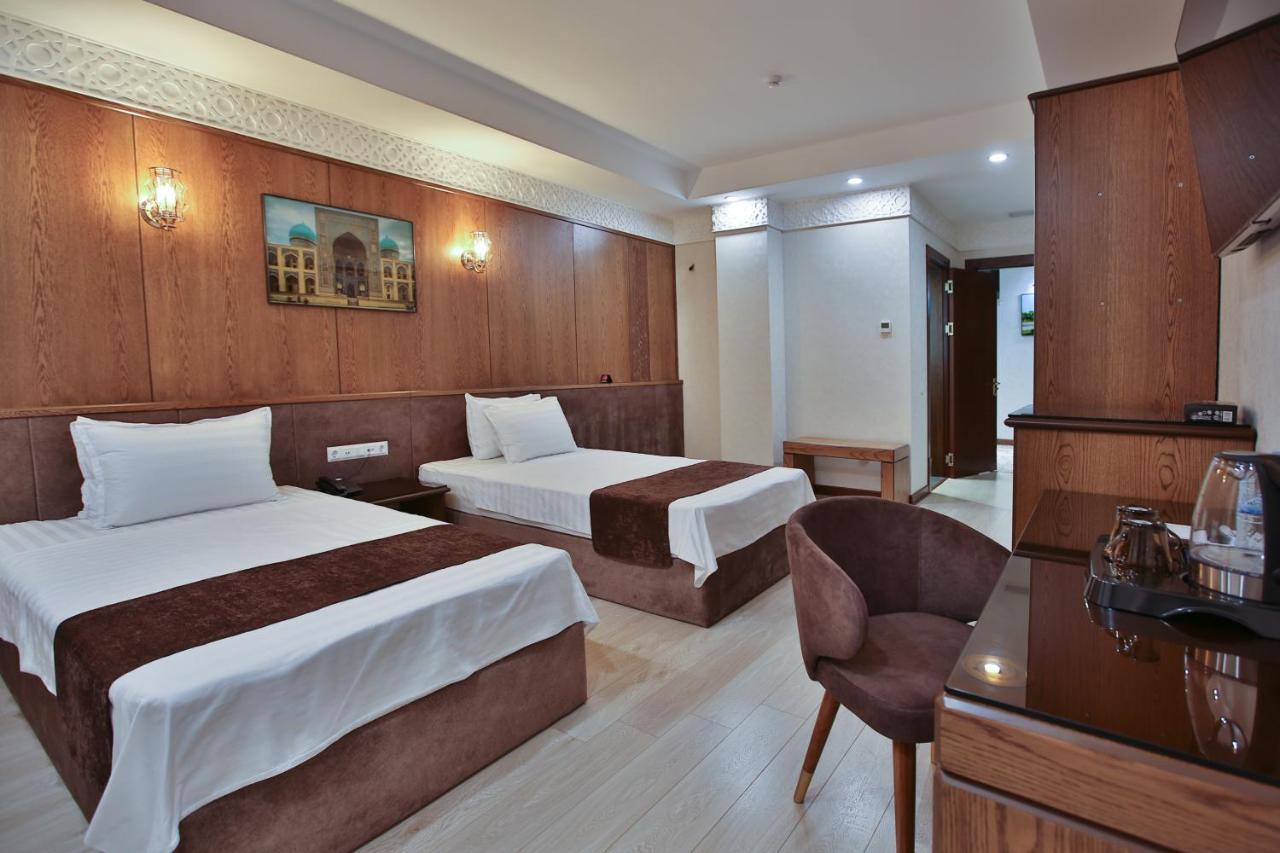בוקורו Paradise Plaza Luxury Hotel מראה חיצוני תמונה